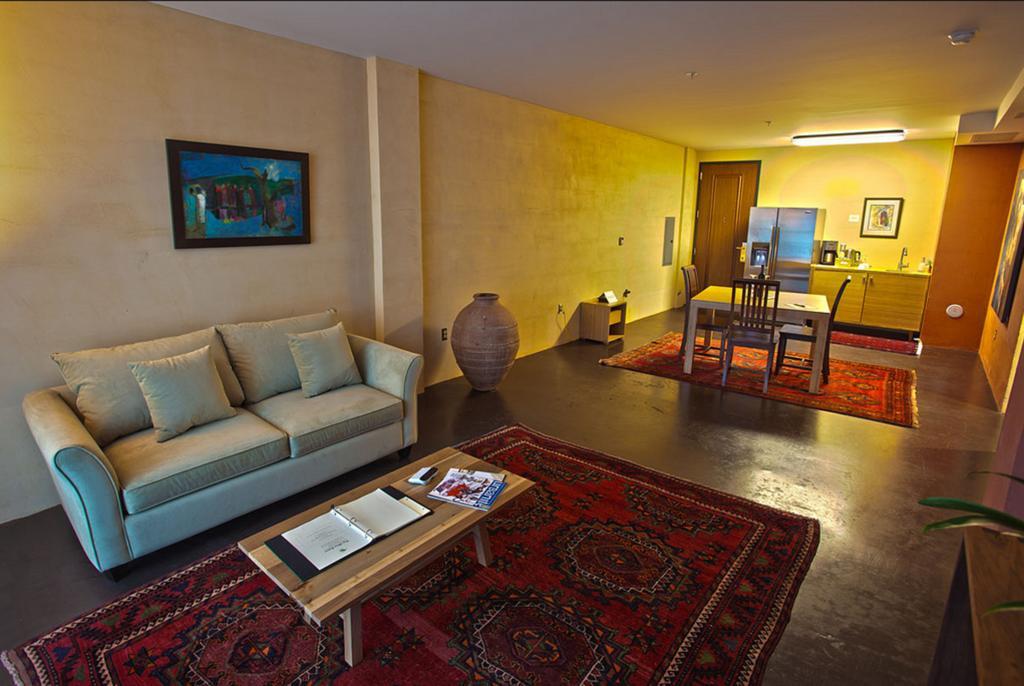 Inn At The Black Olive Baltimore Bilik gambar